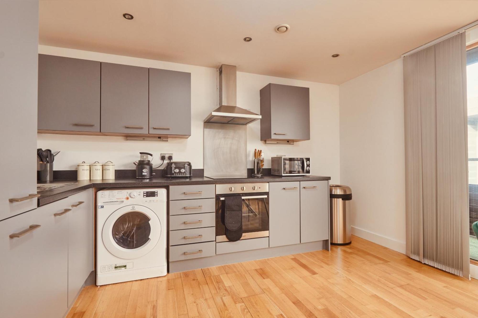 Central Leeds Dock Apt, Free Secure Parking! 2 Bed ภายนอก รูปภาพ